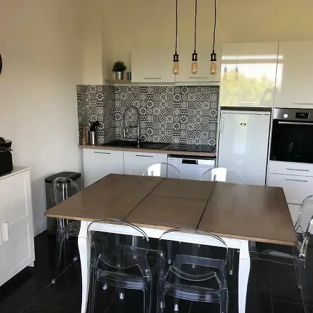 Apartment Empire Sanary-sur-Mer